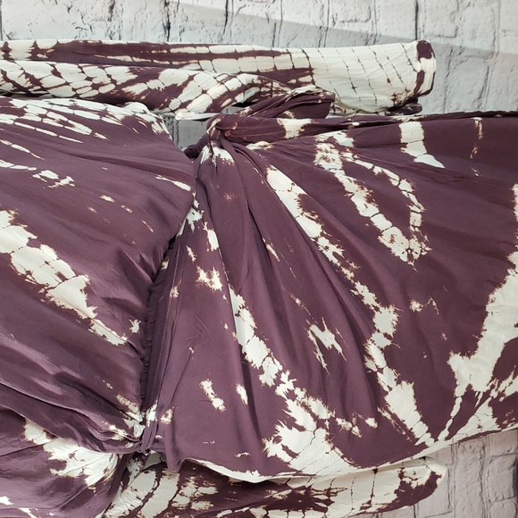 Young Fabulous & Broke Plum and Cream Faux Wrap Dress Size M NWT - Picture 4 of 14